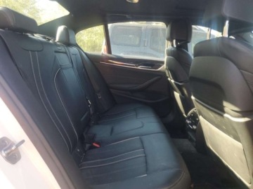 BMW Seria 5 G30-G31 2021 BMW Seria 5 530xi 2021 2.0l 2.0 Benzyna 248KM, zdjęcie 10