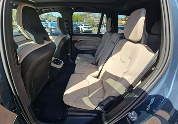 Volvo XC90 II 2025 Volvo XC 90 Auta z USA - Zapytaj o wiecej ofert 2.0 Benzyna 250KM, zdjęcie 11
