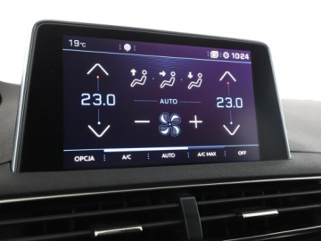 Peugeot 3008 II Crossover 1.2 PureTech 130KM 2019 Peugeot 3008 automat full LED półskóra virtual, zdjęcie 21