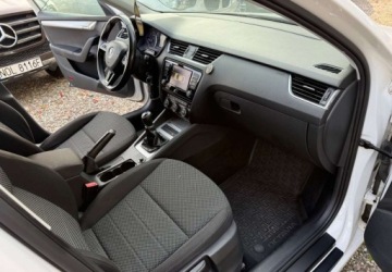 Skoda Octavia III Liftback 1.6 TDI 110KM 2016 Skoda Octavia Skoda Octavia 1.6 TDI Edition 1.6 Diesel 110KM, zdjęcie 10