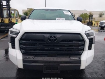 Toyota Tundra II 2025 Toyota Tundra sr5, 2025r., 4x4, 3.4L 3.4 Benzyna 389KM, zdjęcie 4