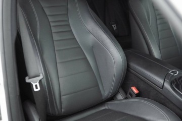 Mercedes Klasa E W213 Limuzyna 2.0 220d 194KM 2020 Mercedes-Benz Klasa E E220d 4 Matic AMG Salon Polska Autotrade Mercedes, zdjęcie 25