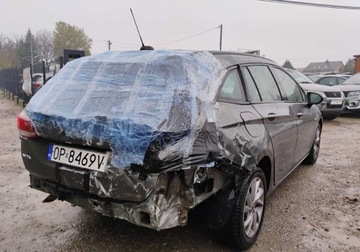 Opel Astra K Sportstourer Facelifting 1.2 Turbo 130KM 2021 Opel Astra 2021r, SALON POLSKA. 1.2 Benzyna. Uszkodzony prawy tyl. Jezdzi., zdjęcie 3
