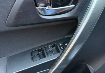 Toyota Auris II Hatchback 5d Dual VVT-i 100 99KM 2013 Toyota Auris Salon Polska, Serwis ASO, KameraCzujniki parkowania 1.3 99KM, zdjęcie 13