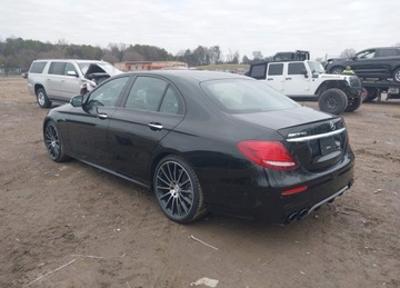 Mercedes Klasa E W213 Limuzyna AMG 3.0 53 AMG 435KM 2019 Mercedes-Benz Klasa E MERCEDES-BENZ AMG E 53 4MATIC 3.0 Benzyna 435KM, zdjęcie 4