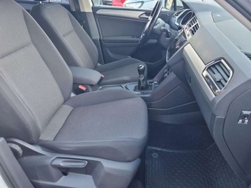 Volkswagen Tiguan II SUV 2.0 TDI 115KM 2017 Volkswagen Tiguan Volkswagen Tiguan 2.0 TDI BMT SCR Trendline, salon pl,, zdjęcie 9