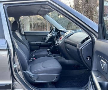 Kia Soul I Crossover 1.6 CRDI VGT 128KM 2011 Kia Soul Kia Soul 1.6 CRDI L 1.6 Diesel 128KM, zdjęcie 36