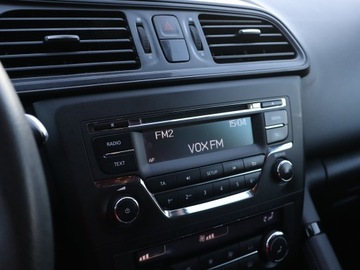 Renault Kadjar Crossover 1.2 Energy TCe 130KM 2017 Renault Kadjar 1.2 TCe, Salon Polska, Klima, zdjęcie 11