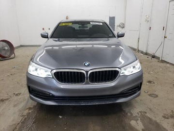 BMW Seria 5 G30-G31 2019 BMW Seria 5 540i, 2019r., 3.0L 3.0 Benzyna 335KM, zdjęcie 4