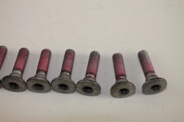 KAWASAKI Z1000 07-11 БОЛТЫ КРЕПЛЕНИЯ ПЕРЕДНЕГО ТОРМОЗНОГО ДИСКА