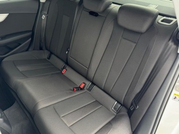 Audi A4 B9 Limousine Facelifting 2.0 35 TFSI 150KM 2024 Audi A4 Limousine A4 2.0 TFSI 150 KM S tronic LED Kamera Cofania 3-strefow, zdjęcie 26