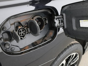 Mitsubishi Outlander III SUV PHEV Facelifting 2017 2.0 203KM 2017 Mitsubishi Outlander FV23% 4x4 PHEV full LED, zdjęcie 38