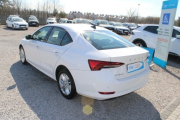 Skoda Octavia IV Liftback 2.0 TDI 115KM 2022 Škoda Octavia Skoda Octavia AMBITION F-vat Salon, zdjęcie 7