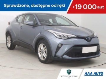 Toyota C-HR I Crossover Facelifting 1.8 Hybrid 122KM 2022 Toyota C-HR 1.8 Hybrid, Salon Polska