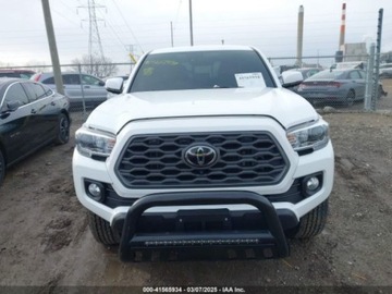 Toyota Tacoma II 2023 Toyota Tacoma TRD Off Road, 2023r, 4x4, 3.5L 3.5 Benzyna 278KM, zdjęcie 4