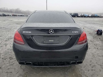 Mercedes Klasa C W205 2019 Mercedes-Benz Klasa C 63 AMG-S 2019 4.0l 4.0 Benzyna 503KM, zdjęcie 2