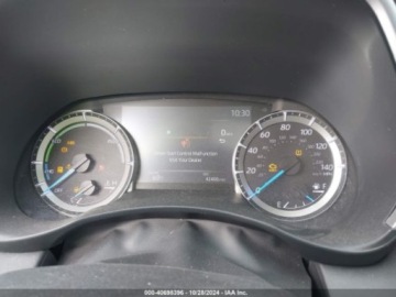 Toyota Highlander III 2023 Toyota Highlander Hybrid XLE, 2023r., 4x4, 2.5L 2.5 Hybryda 243KM, zdjęcie 10