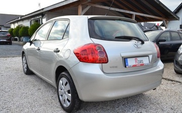 Toyota Auris I Hatchback 1.33VVT-i 100KM 2009 Toyota Auris bezwypadkowe z niski przebiegiem serwisowany w ASO TOYOTA 1.3, zdjęcie 2