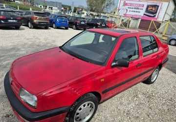 Volkswagen Vento 1.8 75KM 1994 Volkswagen Vento Tylko 99.000km Oryginal Automat 1.8 Benzyna 75KM, zdjęcie 7