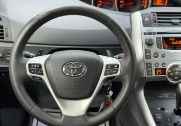 Toyota Verso Minivan 1.8 Valvematic 147KM 2010 Toyota Verso Automat, 7 osobowy, salon Polska, dach panoramiczny 1.8 147KM, zdjęcie 5