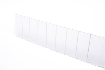 Сломанный прозрачный разделитель товаров