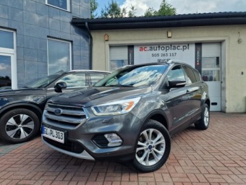 Ford Kuga II SUV Facelifting 2.0 TDCi 150KM 2017 Ford Kuga 2.0 TDCI 4X4 Titanium Navigacja, zdjęcie 1