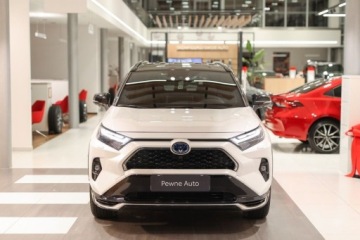 Toyota RAV4 V SUV Plug-In Facelifting 2.5 Hybrid Dynamic Force 306KM 2025 Toyota RAV4 2.5 Plug-In Hybrid Selection 4x4 2.5 Hybryda 306KM