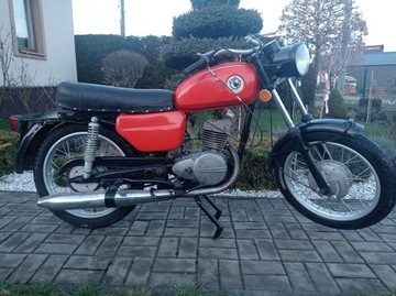 WSK-125 KOS - ПТИЦЫ - ПЕРЕДНЯЯ ПОДВЕСКА - ЛАГГИ С ПОЛКАМИ.