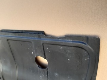 MERCEDES VITO V-CLASS W447 EQV НИЖНЯЯ НАКЛАДКА КРЫШКИ ДВИГАТЕЛЯ A4475200322