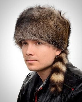 Czapka traperka futrzana z szopa z kitą 56 - 57 cm (M)