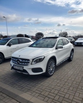 Mercedes GLA I Off-Roader Facelifting 2.0 250 211KM 2019 Mercedes-Benz GLA mercedes gla 250 amg 4matic ,niski pot przebieg 20 tys km