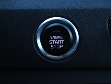 Kia Niro I Crossover 1.6 GDi Hybrid 141KM 2019 Kia Niro Hybrid, Salon Polska, Serwis ASO, zdjęcie 16