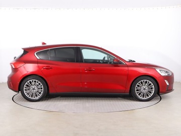 Ford Focus III Hatchback 5d facelifting 1.0 EcoBoost 125KM 2018 Ford Focus 1.0 EcoBoost, Salon Polska, Serwis ASO, zdjęcie 5