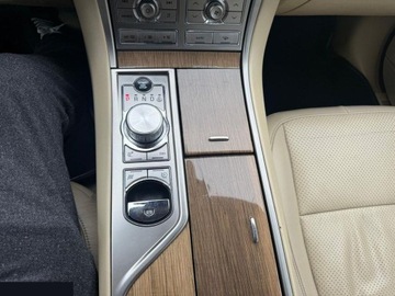 Jaguar XF I Sedan 3.0D V6 S 275KM 2010 Jaguar XF 3.0 V6 S 275KM 2010r, zdjęcie 16