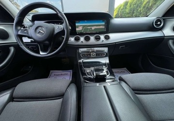 Mercedes Klasa E W213 Kombi 2.0 220d 194KM 2016 Mercedes-Benz Klasa E E 220D AUTOMAT 195KMLED perfekcyjny zarejestrowa, zdjęcie 37