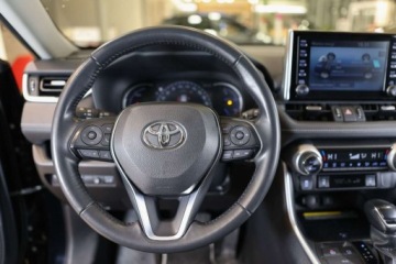 Toyota RAV4 V SUV 2.5 Hybrid Dynamic Force 222KM 2021 Toyota RAV4 2.5 Hybrid Comfort 4x4 2.5 Hybryda 222KM, zdjęcie 9