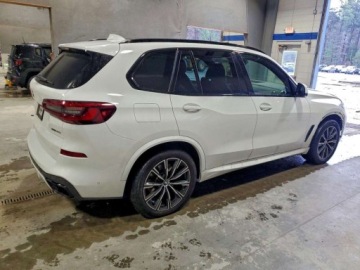 BMW X5 G05 2022 BMW X5 xDrive40i 2022 3.0l 3.0 Benzyna 335KM, zdjęcie 3