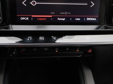 Citroen C5 Aircross SUV 1.2 PureTech 130KM 2019 Citroen C5 Aircross PureTech 130, Salon Polska, zdjęcie 14