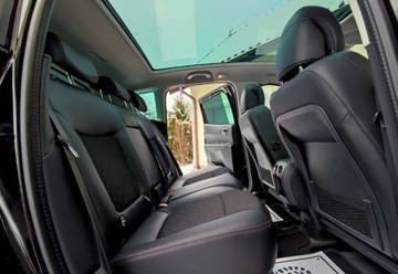 Peugeot 3008 II Crossover 1.6 THP 165KM 2016 Peugeot 3008 Filmik VIDEO Head UP Panorama Navi Kamera Cofania 1.6 165KM, zdjęcie 15