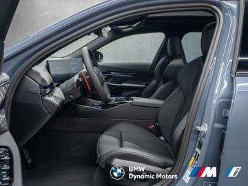 BMW Seria 5 G90-91 2025 BMW M5 Nowe BMW M5 Touring 2025 - 727 KM pHEV - Panorama - Hak - M Driver, zdjęcie 19