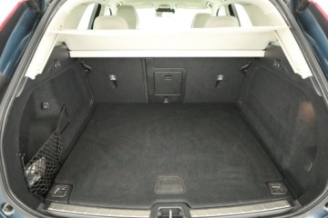 Volvo XC60 II Crossover T5 250KM 2019 Volvo XC60 T5 AWD, Salon Polska, Serwis ASO, 4X4, zdjęcie 10