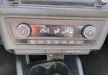 Seat Ibiza IV 2016 Seat Ibiza 2016r, 1.4 TDI. Uszkodzony przod. Jezdzi. 1.4 Diesel 80KM, zdjęcie 12