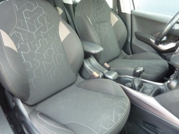 Peugeot 2008 I SUV 1.6 e-HDi 92KM 2015 Peugeot 2008 1.6 HDI 92, zdjęcie 15