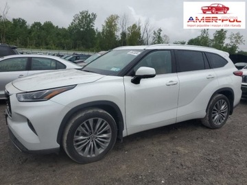 Toyota Highlander III 2022 Toyota Highlander 2022, 3.5L, 4x4, PLATINUM, po gradobiciu