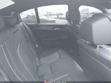 BMW Seria 5 G90-91 2023 BMW Seria 5 M550i xDrive 2023 4.4l 4.4 Benzyna 523KM, zdjęcie 11