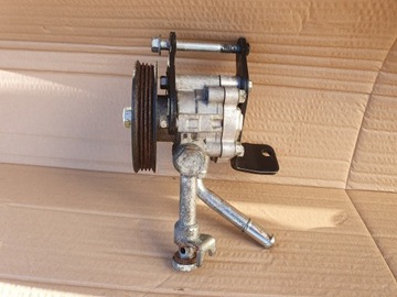 NISSAN NAVARA PATHFINDER D40 2.5 DCI 2005-2015 ČERPADLO SERVA