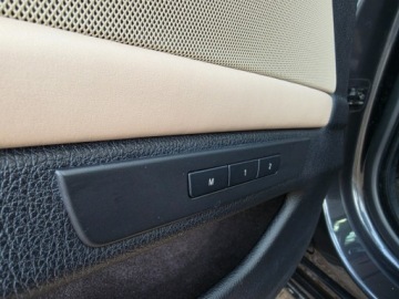 BMW Seria 5 F10-F11 Touring 530d 258KM 2011 BMW Seria 5 X-Drive Jasne Skory Komfort Head Up Panorama Hak Webasto 3.0, zdjęcie 23