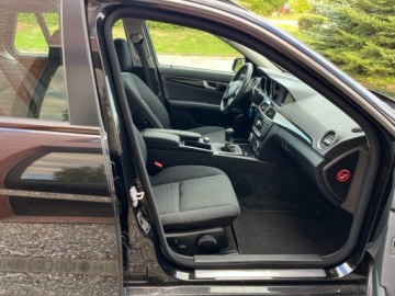 Mercedes Klasa C W204 Kombi T204 1.6 180 K BlueEFFICIENCY 156KM 2012 Mercedes-Benz Klasa C 1.6 benzyna 156 KM 6 biegow zarej w PL zadbany mo, zdjęcie 19