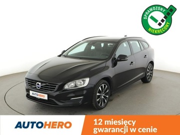 Volvo V60 I Kombi Facelifting 2.0 D2 DRIVE-E 120KM 2017 Volvo V60 skóra klima auto navi czujniki