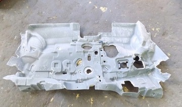 HYUNDAI TUCSON I ZTLUMENÍ STĚNY PŘEPÁŽKOVÉ